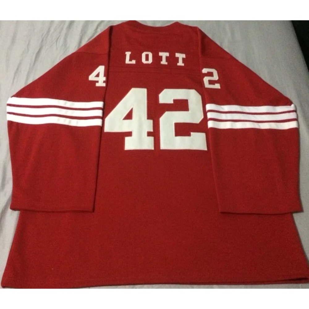 Mitchell & Ness Authentic Throwback Jersey